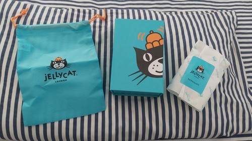 Jellycat gift box - box, and